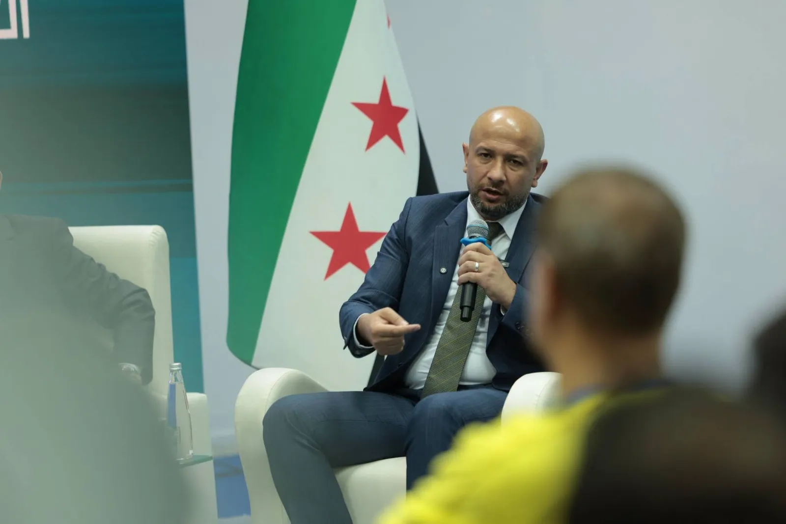 «سوريا بلا مخيمات».. رؤية تنقل ملف النزوح من إدارة الخيام إلى تهيئة العودة