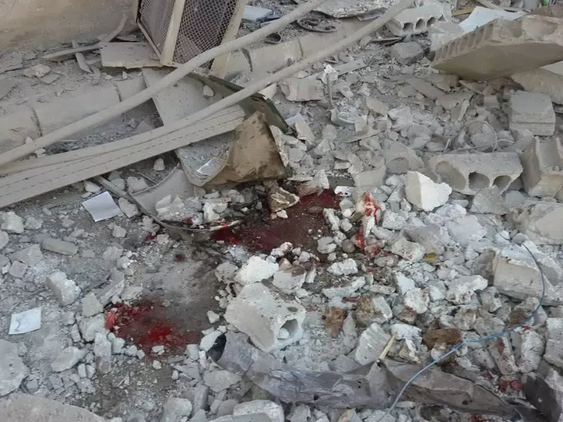 أربعة شهداء وعشرات الجرحى بقصف جوي ومدفعي على زملكا بريف دمشق
