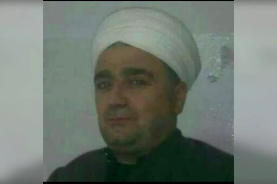 أمنية "تحرير. الشام" تُبلغ عائلة خطيب وأمام مسجد وفاته في سجونها وتُخفي جثته