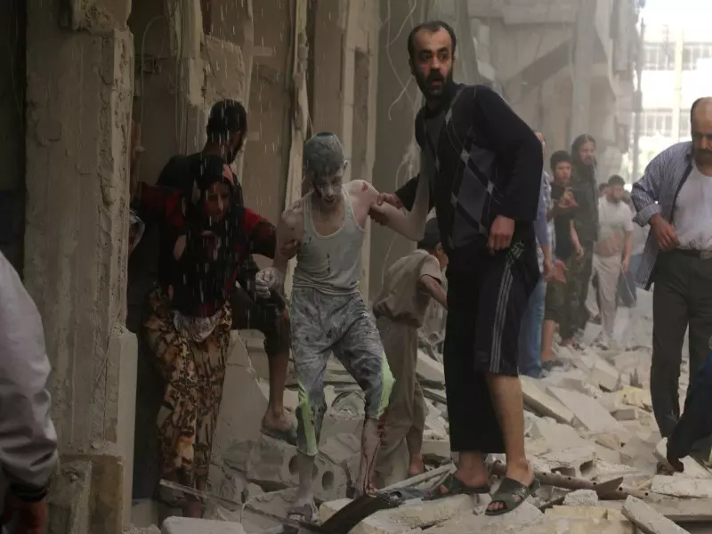 سبعة أيام من الموت .. حلب في دائرة الدم وأحياءها مستباحة من قبل “الأسد”