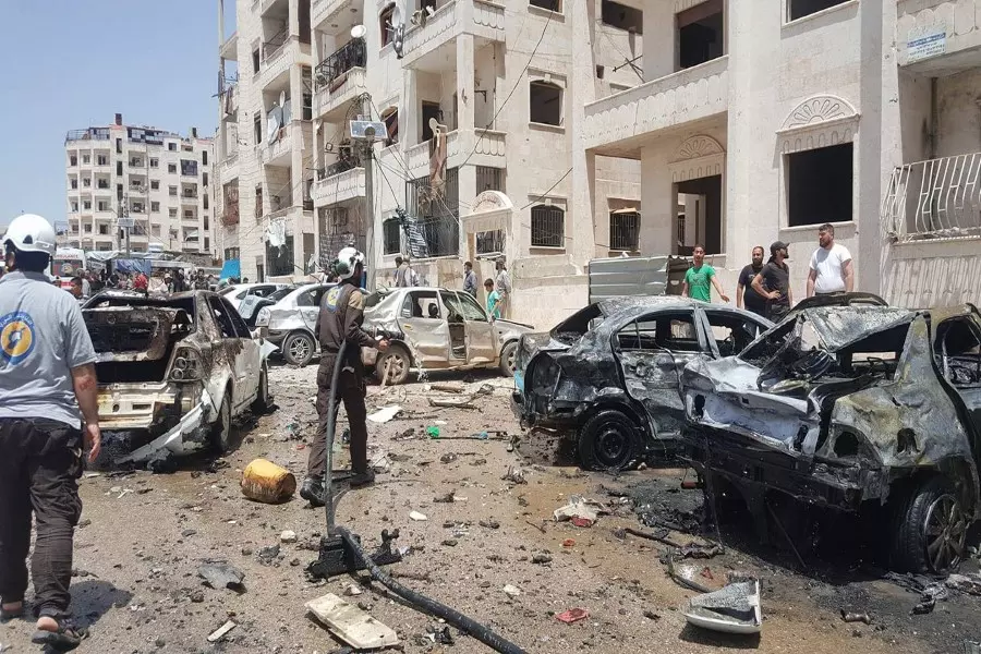 50 جريحاً بمفخخة ضربت شارع الثلاثين بإدلب .. خلايا تتحرك بحرية وطوارئ الإنقاذ وأمنيتها عاجزة عن حماية المدنيين