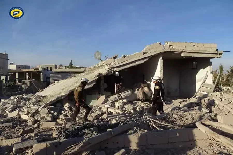 مجازر ويوم دامي في إدلب.... أكثر من 30 شهيداً بقصف جوي للطيران الأسدي والروسي
