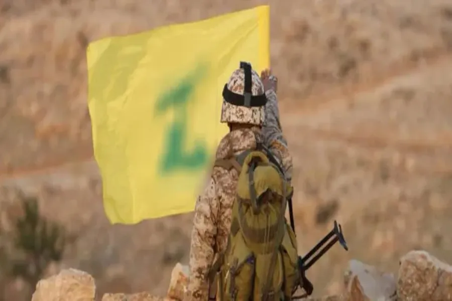 حزب الله الإرهابي يقيم عدة نقاط لقواته قرب الحدود مع لبنان