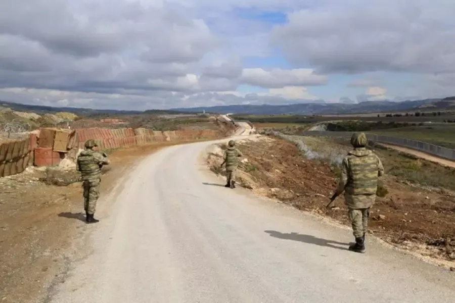 مقتل شاب برصاص عناصر الجندرما التركية على الحدود غربي إدلب