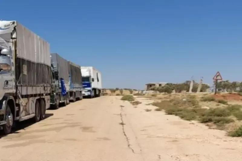 ثالث قافلة مساعدات أممية تدخل إدلب عبر "خطوط التماس" مع النظام بمعبر سراقب