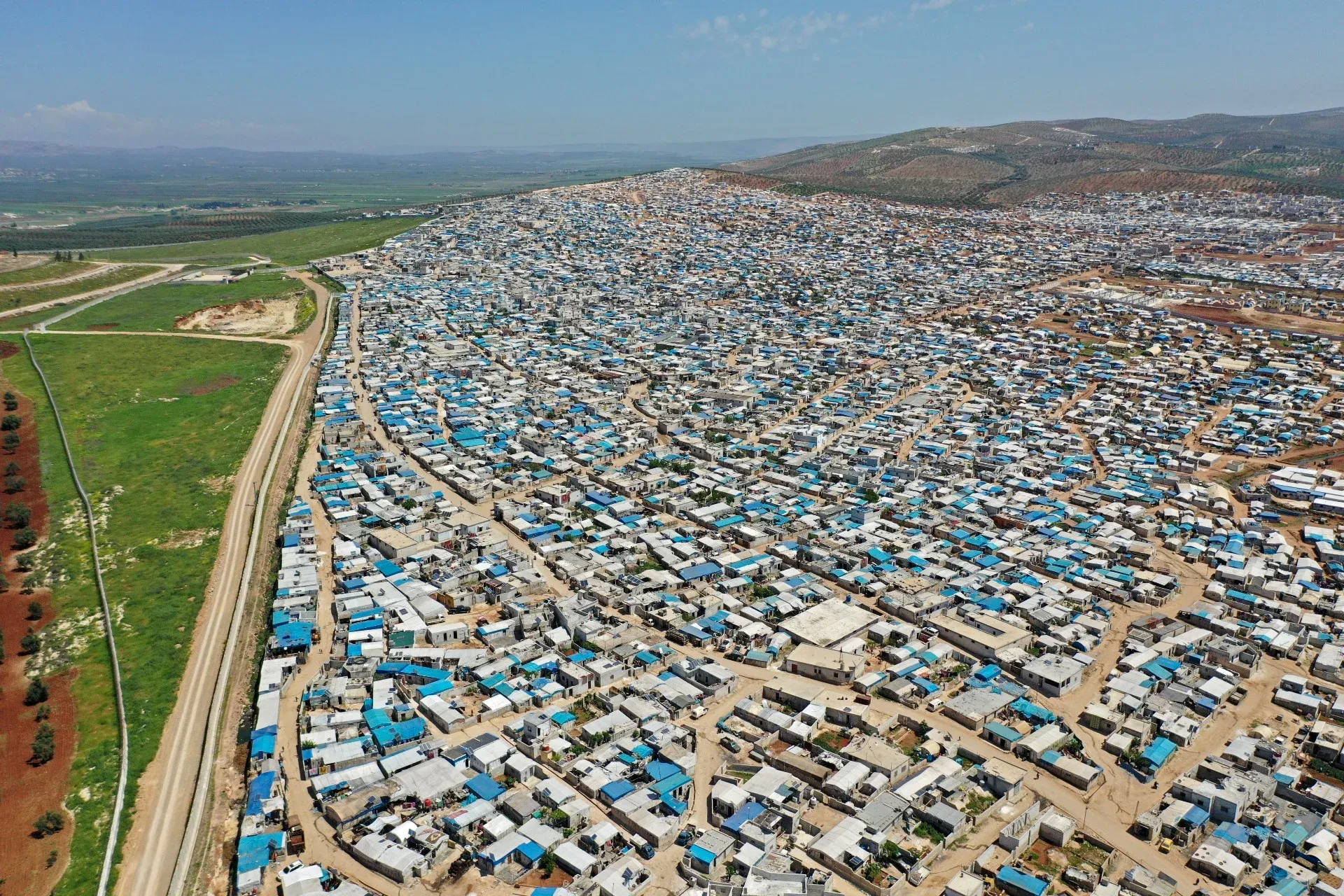 تقرير لـ "استجابة سوريا" حول أبرز المصاعب التي تواجه النازحين في مخيمات شمال غرب سوريا