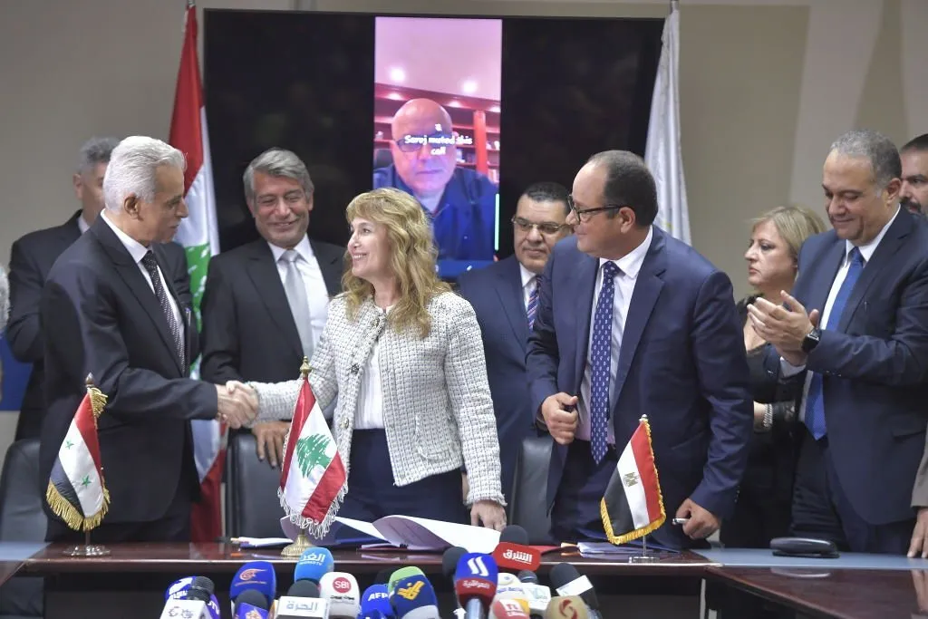 صحيفة: اتفاقية نقل الغاز المصري إلى لبنان عبر سوريا سيشكل "مكسباً محتملاً" لنظام الأسد