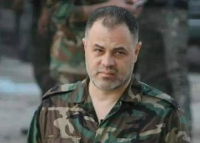 قائد لواء القدس يبتز عائلة أحد عناصره المعتقل في سجون الأسد ويطلب 100 مليون ليرة للتوسط