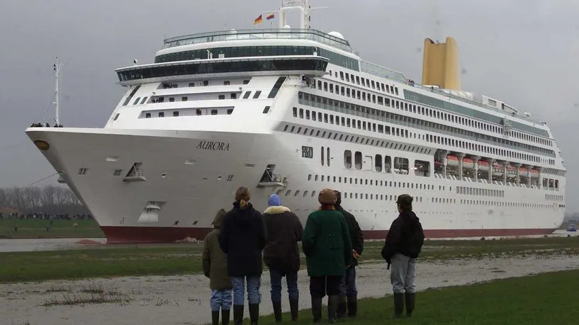 هولندا تدرس إيواء اللاجئين على متن سفن سياحية ومنظمات تعتبر الفكرة "سخيفة"