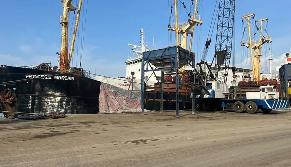 بعد سوريا .. وصول سفينة تحمل القمح الأوكراني مسروق إلى ميناء طرابلس بلبنان