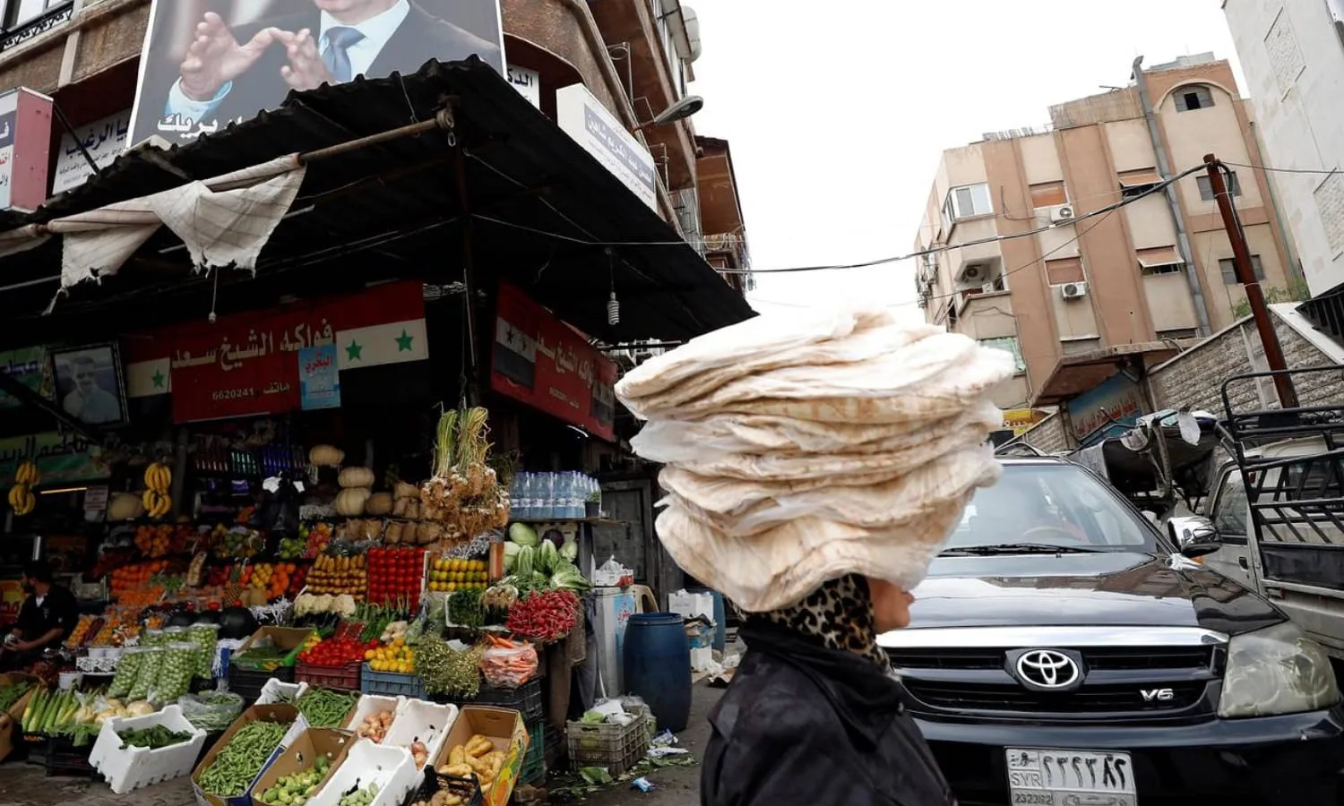 خبير اقتصادي: أسعار الأغذية عادت للانخفاض في العالم إلا في سوريا  